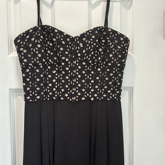 BCBG MAXAZRIA DRESS - Picture 2 of 6